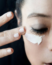 Savor Beauty-Repair Caviar Eye Cream